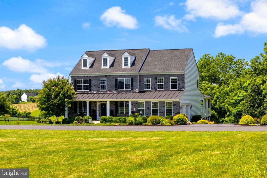 15019 LYNNFORD CT, Waterford, VA 20197