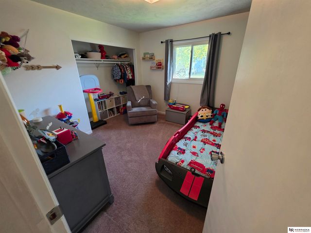 1222 N Birch Street, Wahoo, NE 68066