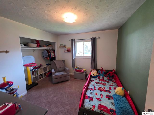 1222 N Birch Street, Wahoo, NE 68066