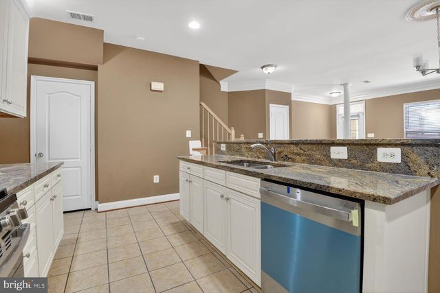 16942 CHESLEY PL, Woodbridge, VA 22191