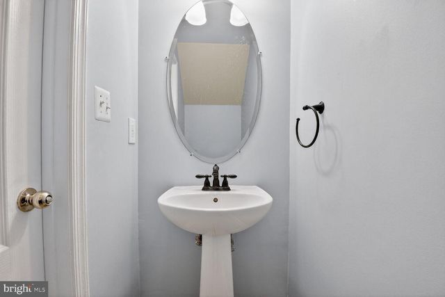 16942 CHESLEY PL, Woodbridge, VA 22191