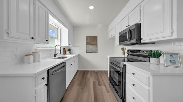 3432 Woodbridge Drive, Forest Hill, TX 76140