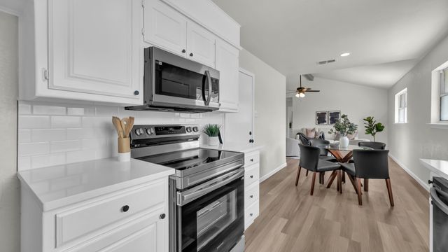 3432 Woodbridge Drive, Forest Hill, TX 76140