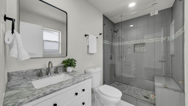 3432 Woodbridge Drive, Forest Hill, TX 76140