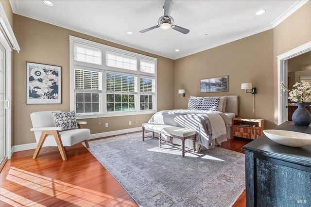 134 Moonlight Dr, Healdsburg, CA 95448