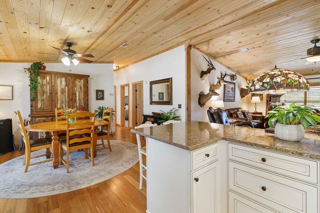 165 Mari-B, Center Point, TX 78010