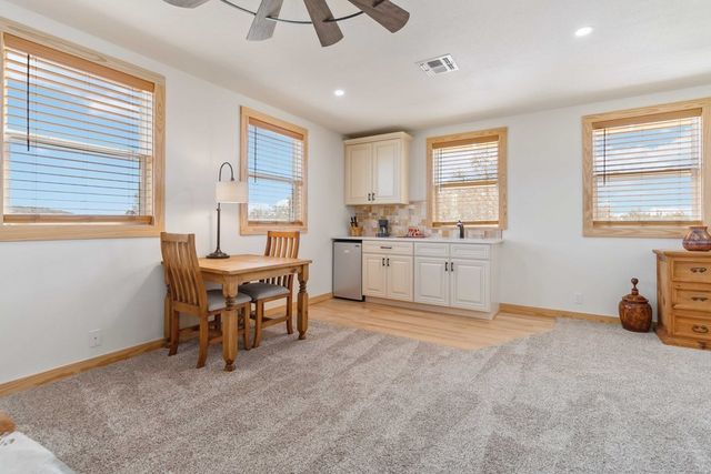 165 Mari-B, Center Point, TX 78010