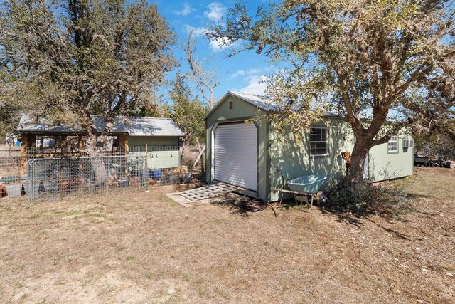 165 Mari-B, Center Point, TX 78010