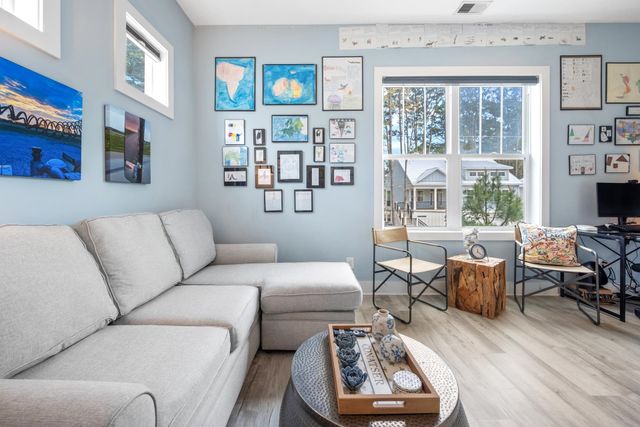 103 Clam Digger Loop, Pawleys Island, SC 29585