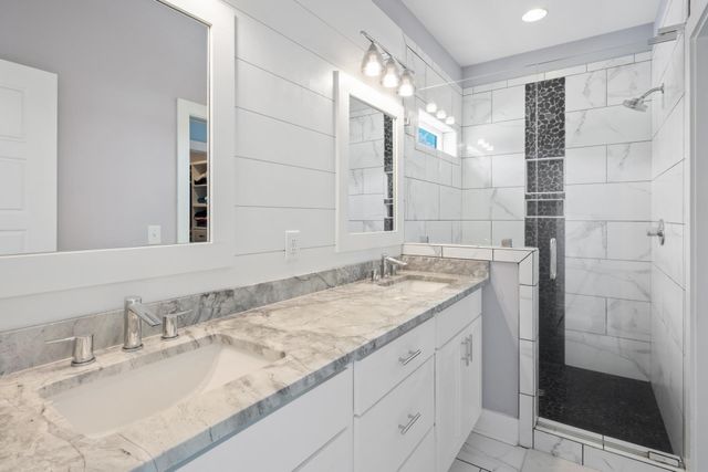 103 Clam Digger Loop, Pawleys Island, SC 29585