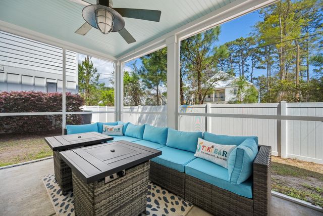 103 Clam Digger Loop, Pawleys Island, SC 29585