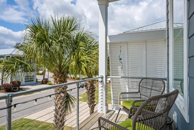 103 Clam Digger Loop, Pawleys Island, SC 29585