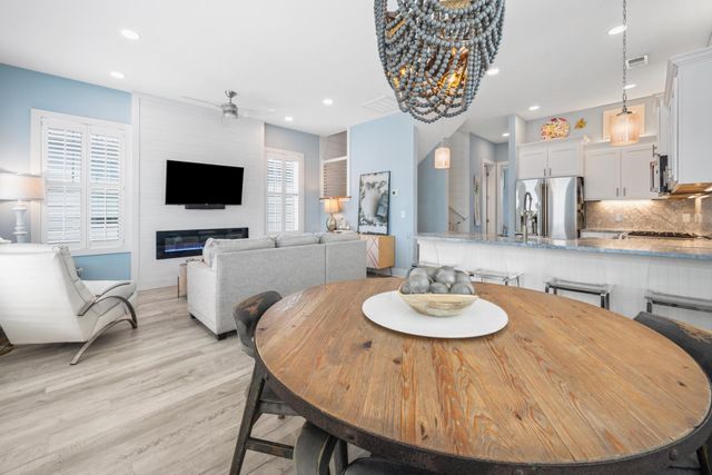 103 Clam Digger Loop, Pawleys Island, SC 29585