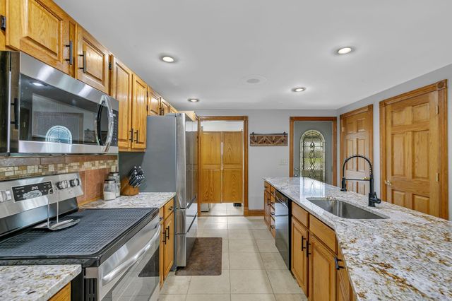 20714 Nowthen Boulevard NW, Elk River, MN 55330