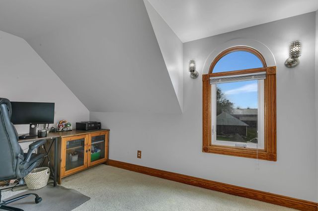 20714 Nowthen Boulevard NW, Elk River, MN 55330