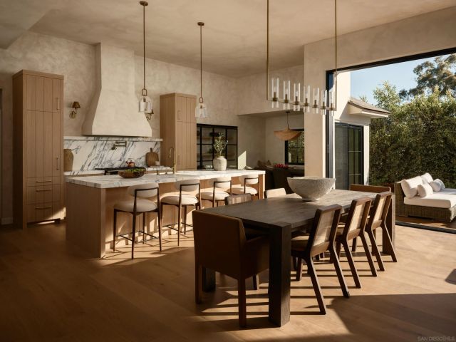 8901 Nottingham Place, La Jolla, CA 92037