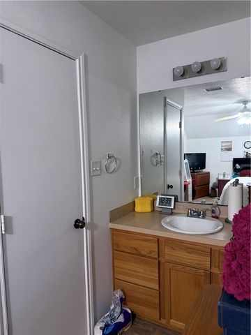 2600 Symphony Park Drive, Bryan, TX 77802
