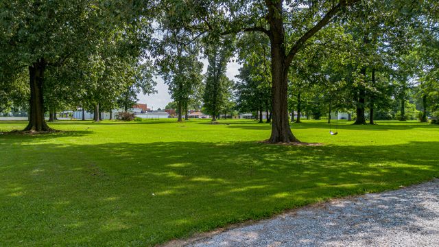 2520 Homewood Avenue, Paducah, KY 42003