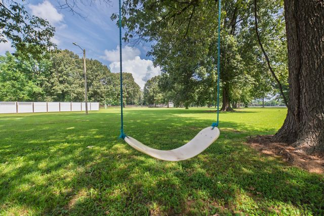 2520 Homewood Avenue, Paducah, KY 42003