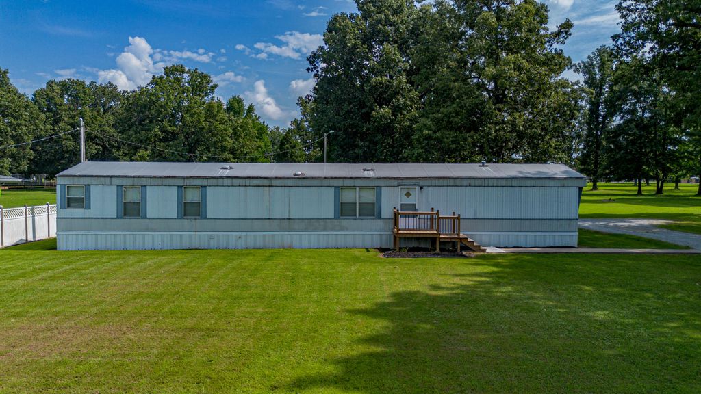 2520 Homewood Avenue, Paducah, KY 42003
