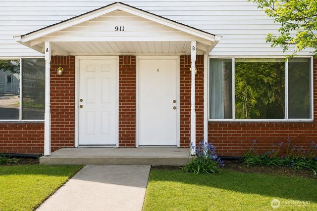 911 W 29th Street, Vancouver, WA 98660