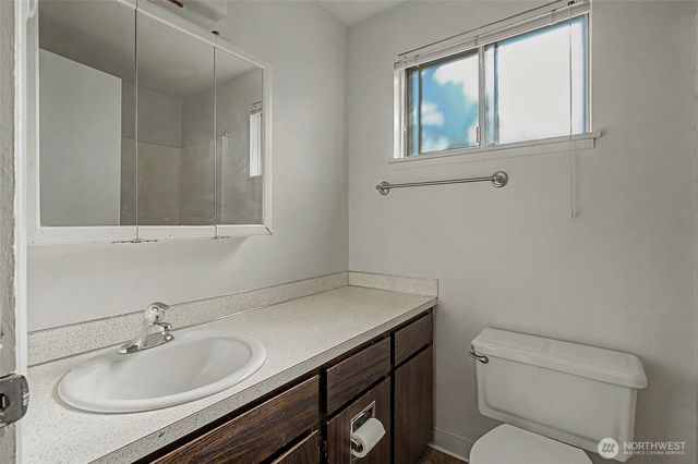 911 W 29th Street, Vancouver, WA 98660