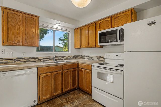 911 W 29th Street, Vancouver, WA 98660