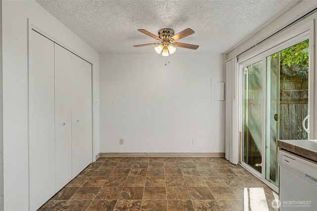 911 W 29th Street, Vancouver, WA 98660