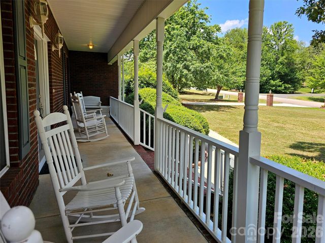 3486 Victorian Hills Drive, Richburg, SC 29729
