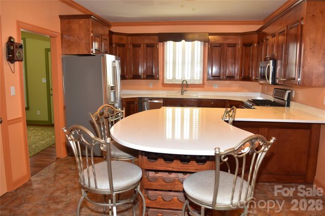 3486 Victorian Hills Drive, Richburg, SC 29729