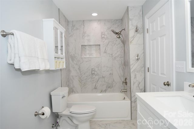 3486 Victorian Hills Drive, Richburg, SC 29729