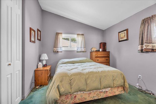 569 N COLES AVE, Maple Shade, NJ 08052