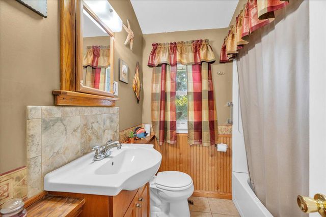569 N COLES AVE, Maple Shade, NJ 08052