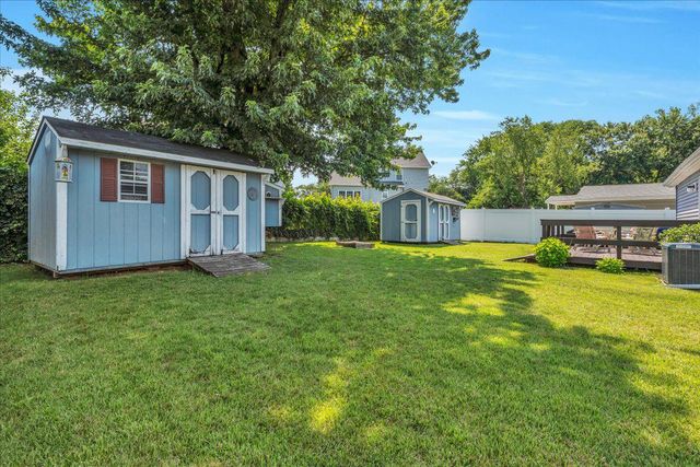 569 N COLES AVE, Maple Shade, NJ 08052