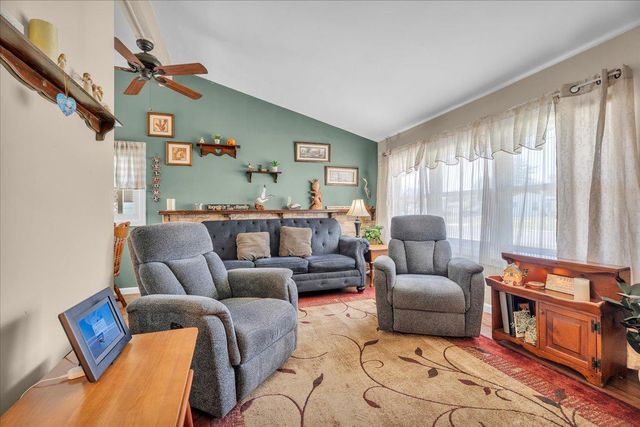569 N COLES AVE, Maple Shade, NJ 08052