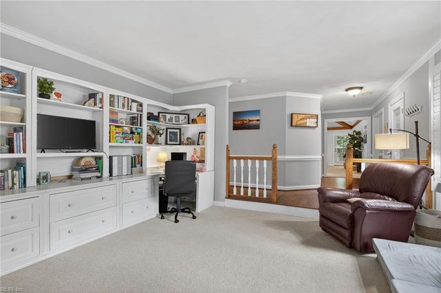 5489 Hargrove BLVD, Virginia Beach, VA 23464