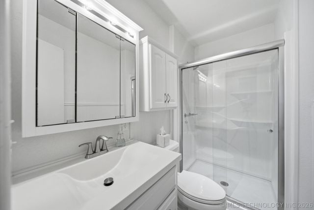 18100 E 96th Street, Broken Arrow, OK 74012