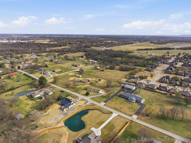 18100 E 96th Street, Broken Arrow, OK 74012