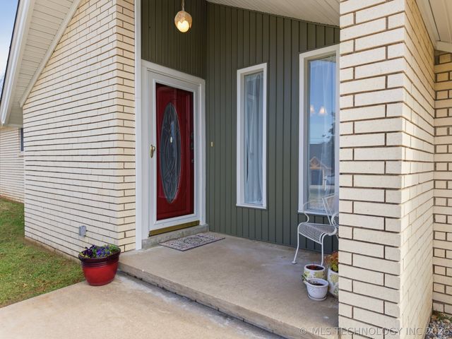 18100 E 96th Street, Broken Arrow, OK 74012