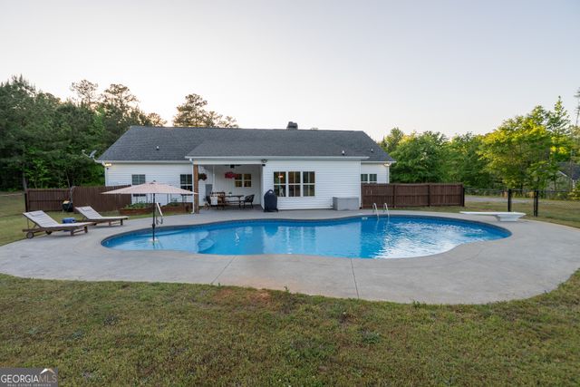 1281 Chilton Woods Road, Rutledge, GA 30663