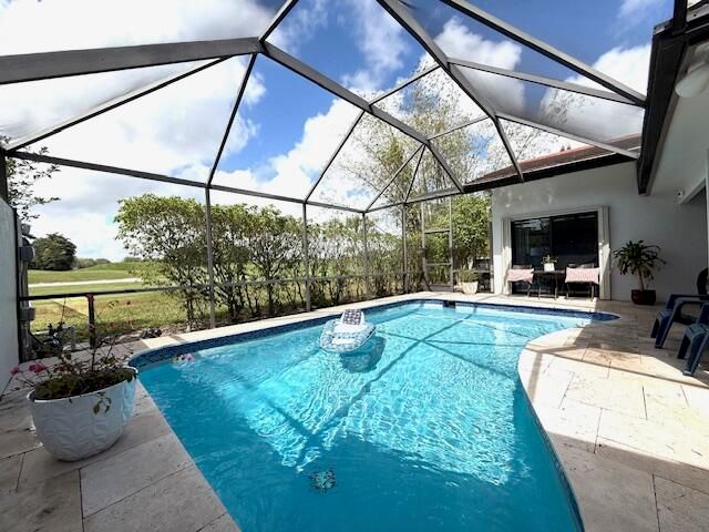 665 Hollows Circle, Deerfield Beach, FL 33442