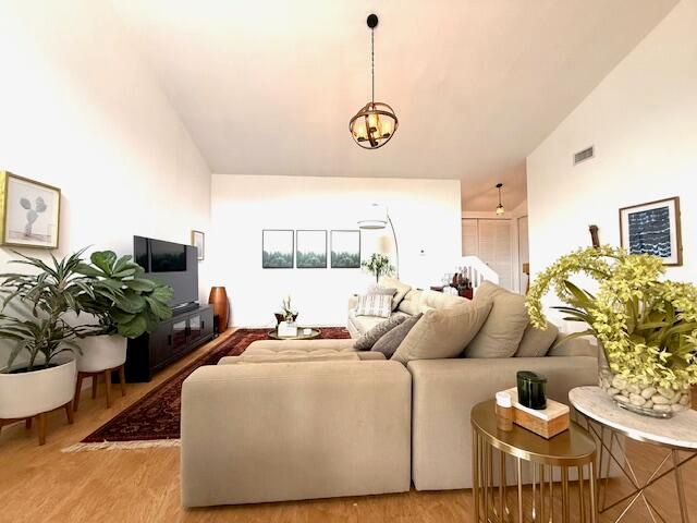 665 Hollows Circle, Deerfield Beach, FL 33442