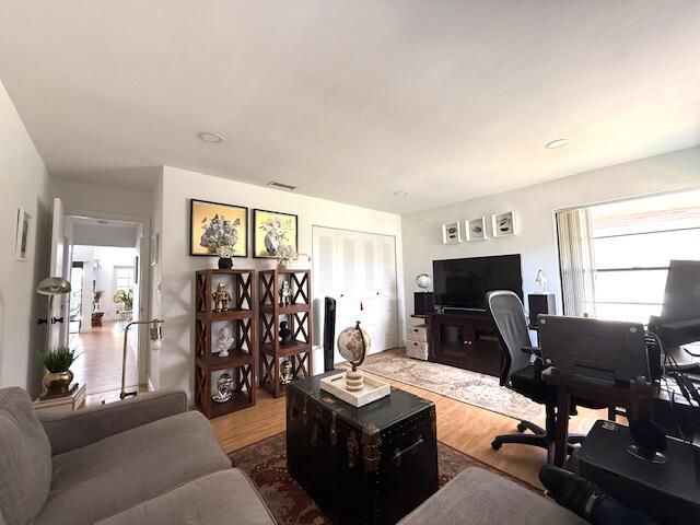 665 Hollows Circle, Deerfield Beach, FL 33442