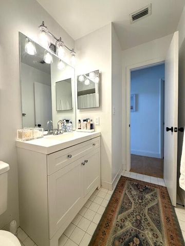 665 Hollows Circle, Deerfield Beach, FL 33442