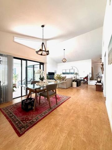 665 Hollows Circle, Deerfield Beach, FL 33442