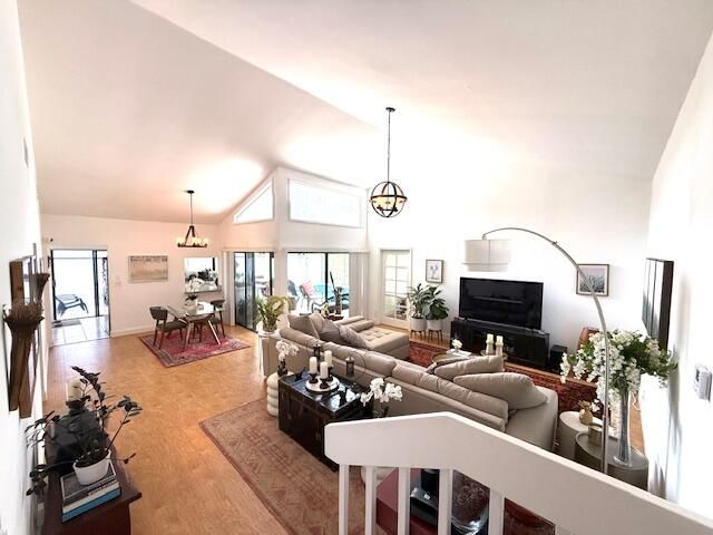 665 Hollows Circle, Deerfield Beach, FL 33442