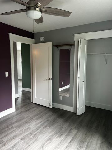 152 E Fourteenth Street, Traverse City, MI 49684