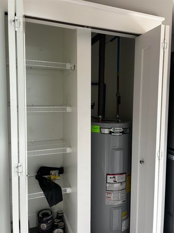 152 E Fourteenth Street, Traverse City, MI 49684