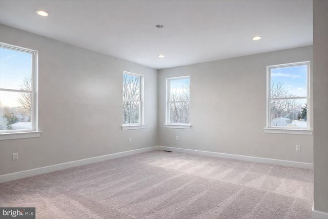 358 LIMERICK CENTER RD, Pottstown, PA 19464