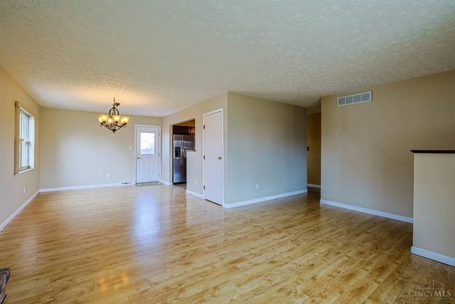 7650 Dog Trot Road, Cincinnati, OH 45248